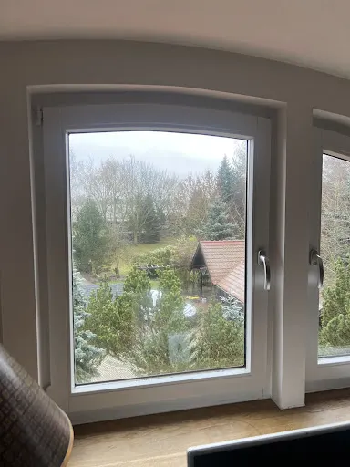 WindowTech - serwis okien Poznań - naprawa okien - uszczelnienie okien Poznań - regulacja okien - naprawa okien